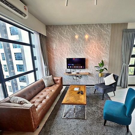 Seaview Luxury Condo Homestay 2Bed 2Bath Jesselton Quay By R2 Residence 코타키나발루 외부 사진