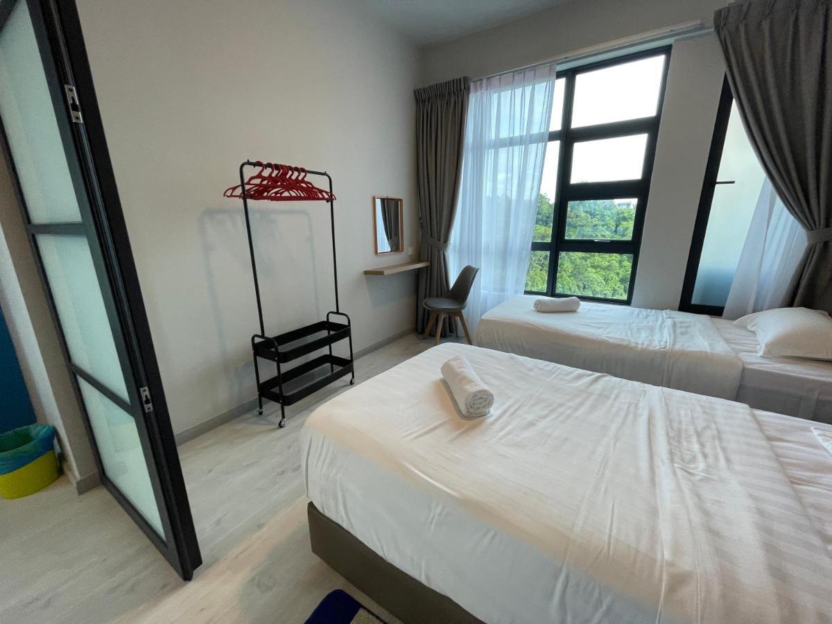 Seaview Luxury Condo Homestay 2Bed 2Bath Jesselton Quay By R2 Residence 코타키나발루 외부 사진