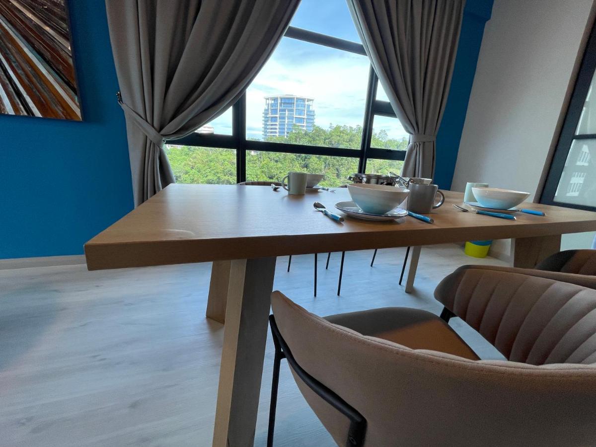 Seaview Luxury Condo Homestay 2Bed 2Bath Jesselton Quay By R2 Residence 코타키나발루 외부 사진