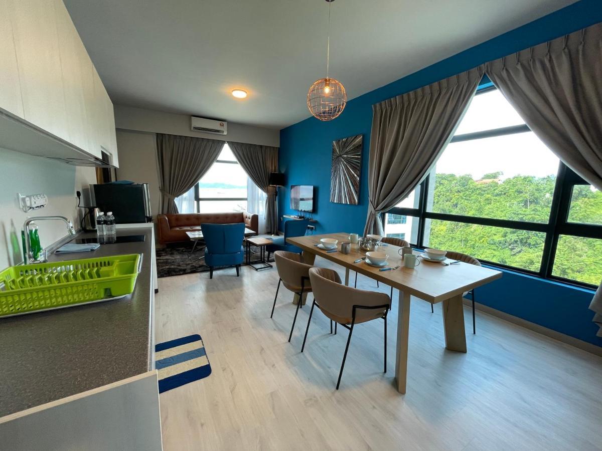 Seaview Luxury Condo Homestay 2Bed 2Bath Jesselton Quay By R2 Residence 코타키나발루 외부 사진