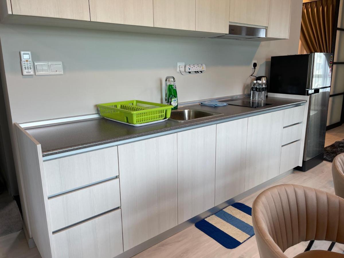 Seaview Luxury Condo Homestay 2Bed 2Bath Jesselton Quay By R2 Residence 코타키나발루 외부 사진